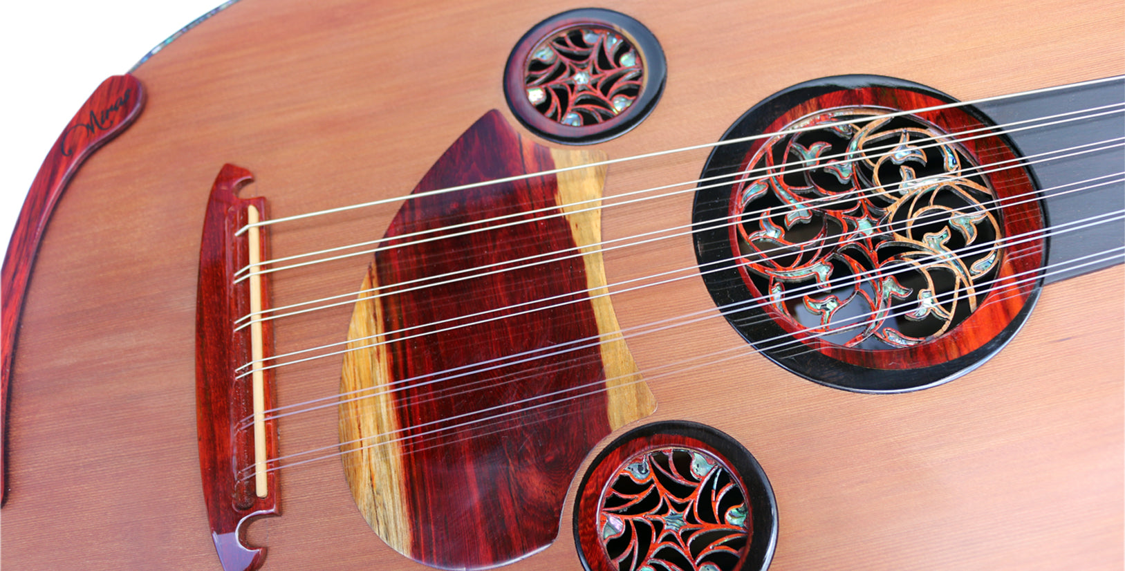 Miras Masterpiece Oud aus Sandelholz